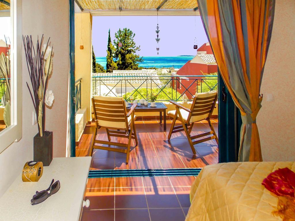Manto On The Beach Apartments บาร์บาตี ภายนอก รูปภาพ