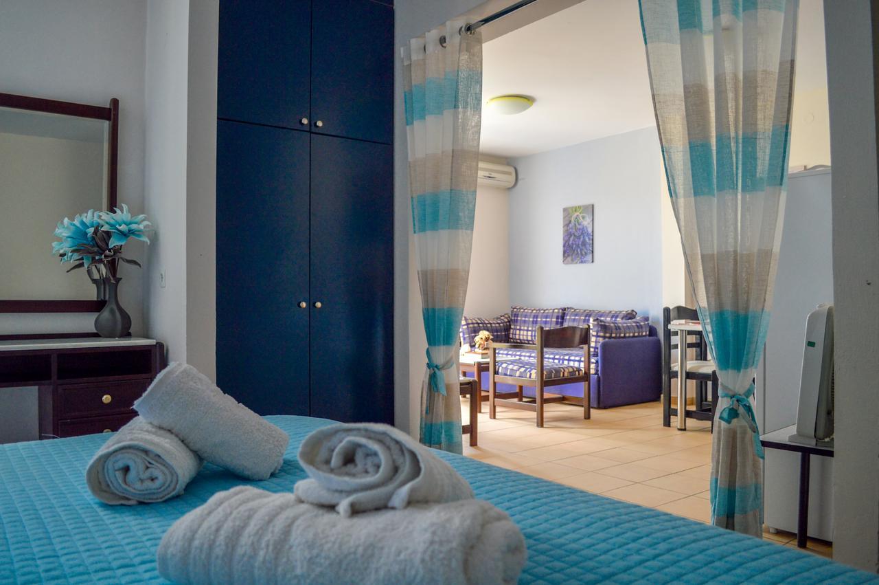 Manto On The Beach Apartments บาร์บาตี ภายนอก รูปภาพ